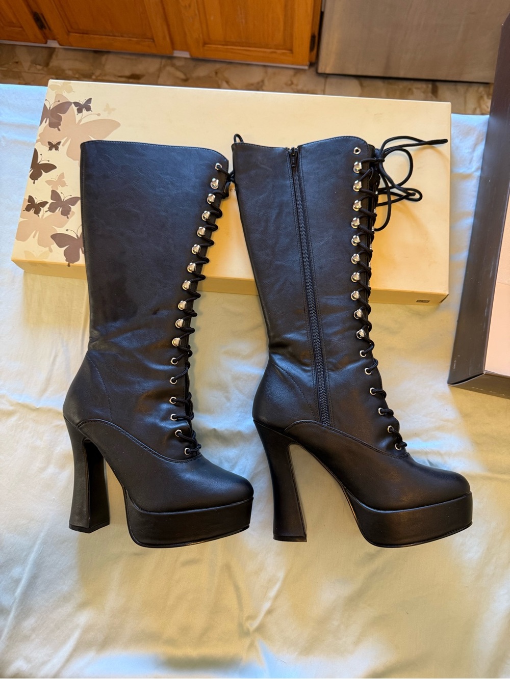 Black Lace-Up Platform Knee-High Heeled Boots